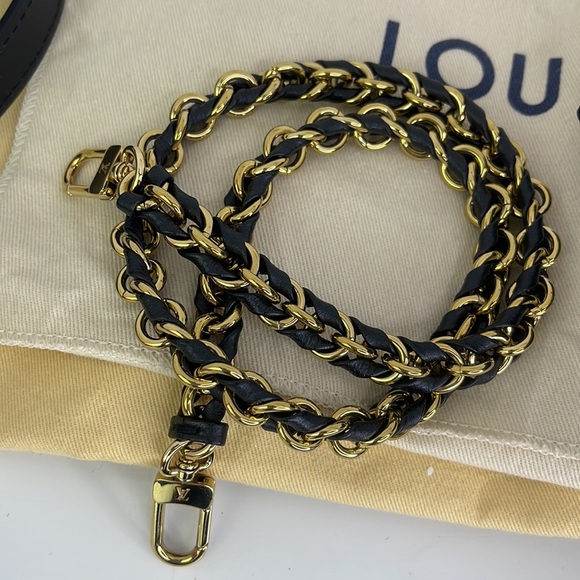 LOUIS VUITTON Empreinte Monogram Giant Multi Pochette Accessories Black - Picture 8 of 9